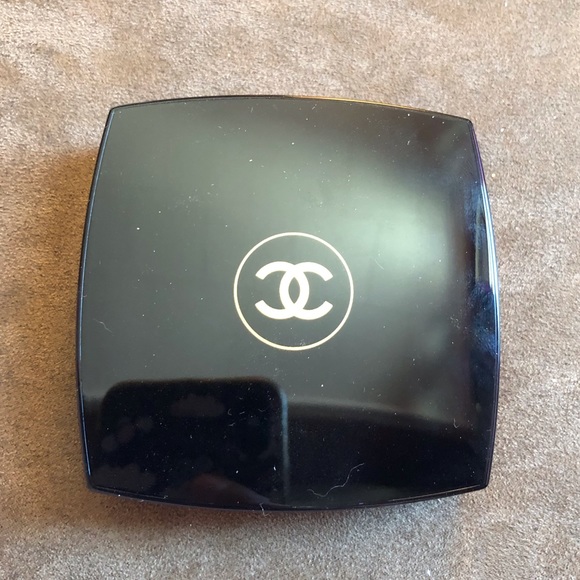 Chanel Eclat Magnetique De Chanel Highlighter Metal Peach EUC - Picture 4 of 10